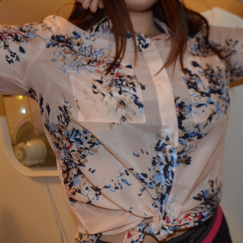 Floral button up